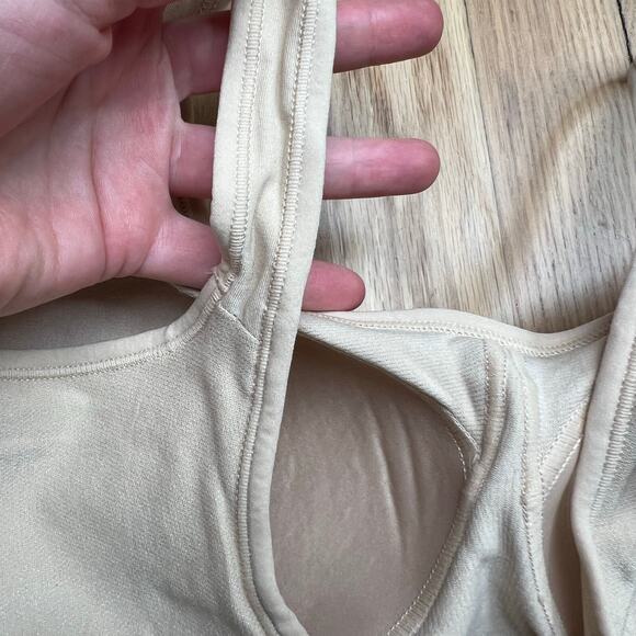 NEW Truekind Women's L Daily Comfort Wirefree Shaper Bra Beige Nude Casual - Picture 4 of 9